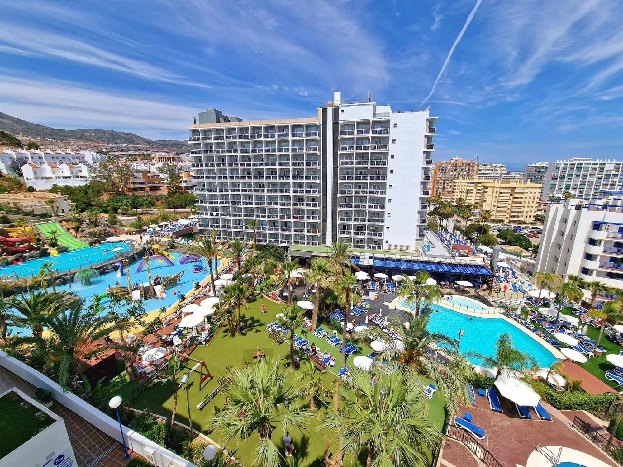 Апартаменты Acogedor Piso Con Terraza Y Parking! Бенальмадена Экстерьер фото